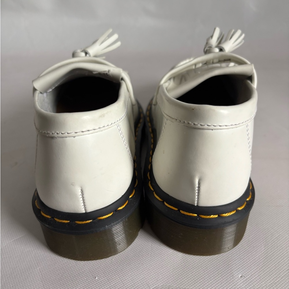 Dr. Martens Women Size 8 Adrian YS White Leather Tassel Loafers NWOT - Picture 12 of 12